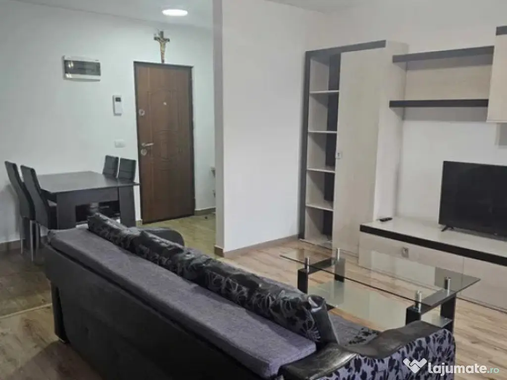 Studio, suprafata de 45mp + balcon, mobilat si utilat, cu lo 