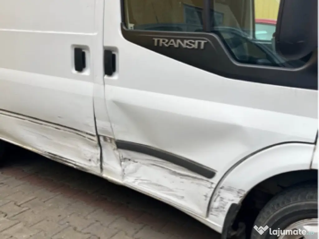 🚐 Ford Transit 2.2  2010 • Utilitară • 3 locuri 