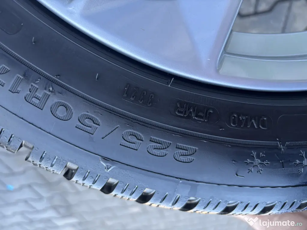 Vând jante Audi pe 17