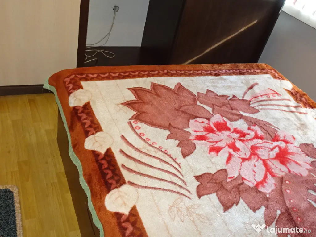 Vand apartament 2 camere in Deva, Bd 1 Decembrie, mobilat, utilat 