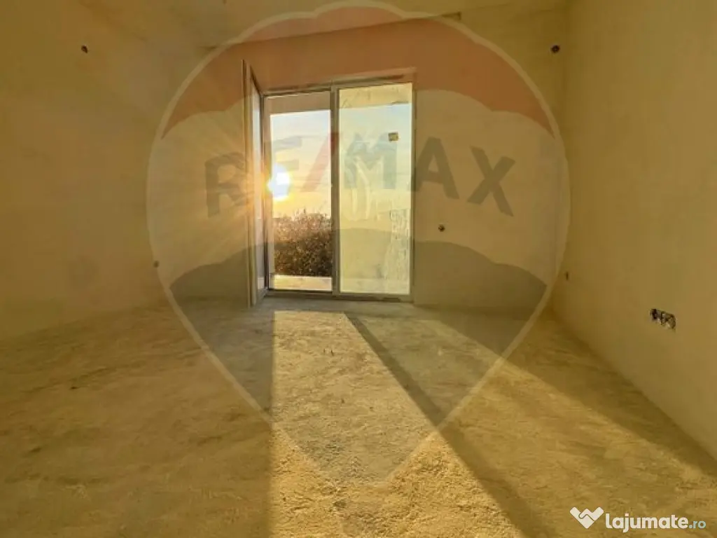 APARTAMENT CONFORT LUX DE VANZARE IN CENTRUL VECHI 4 CAMERE 