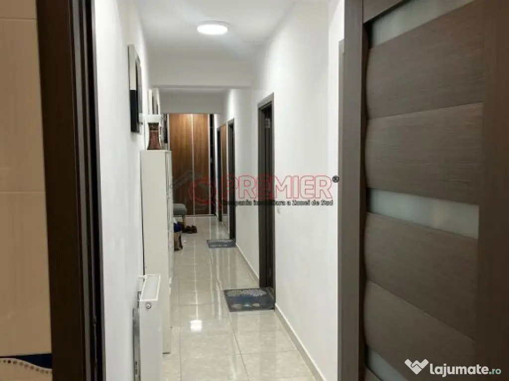 Piata Resita - apartament modern 3 camere 