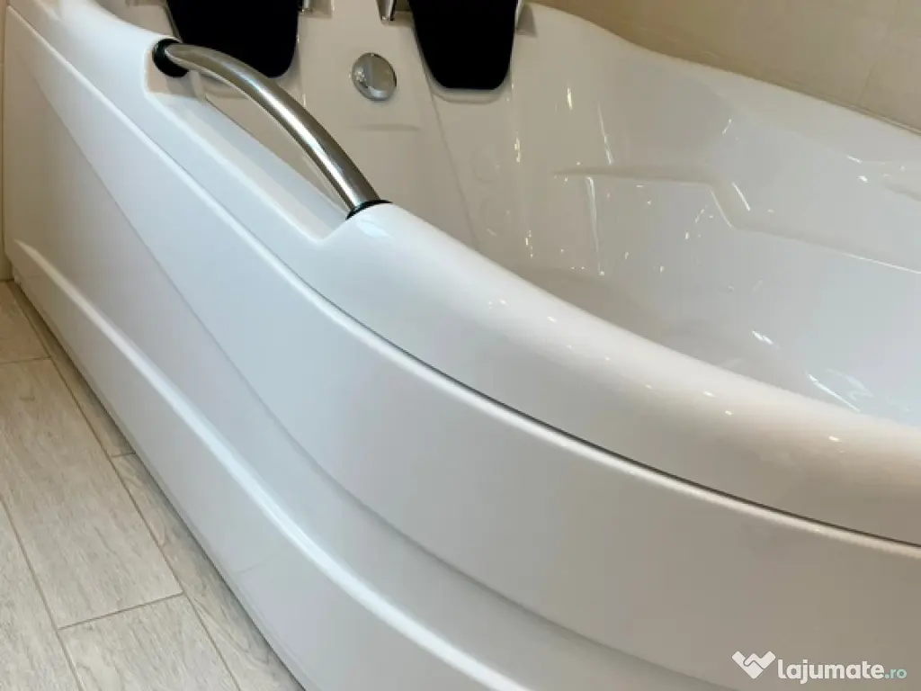 Cada dubla Aisha noua 