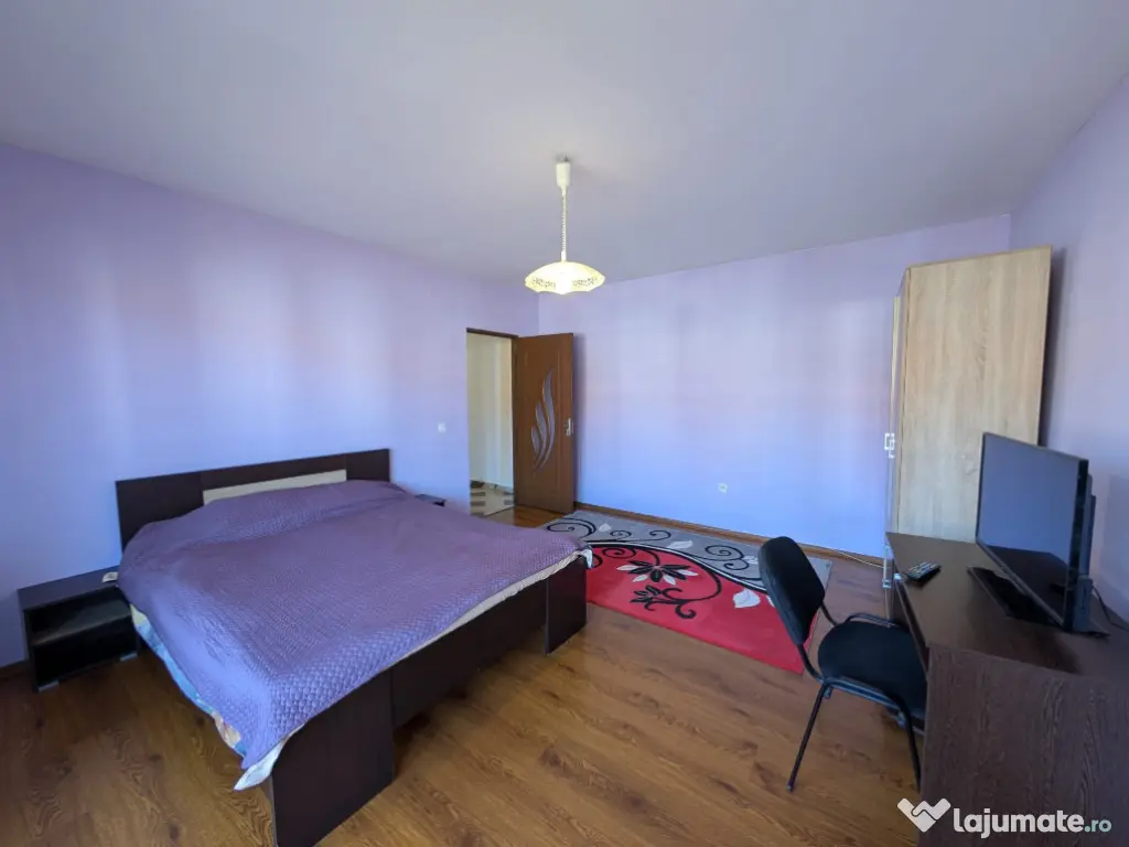 Apartament de o camera, zona Eroilor/ Floresti 