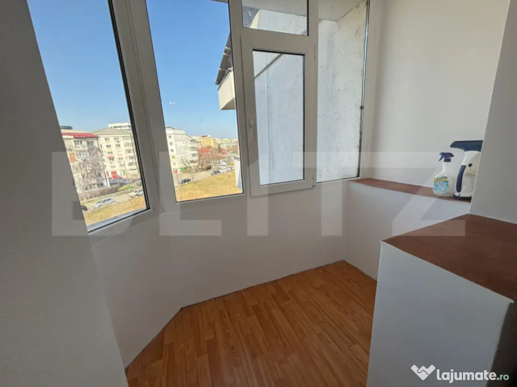 Apartament 3 camere, 76 mp, zona Nicolina