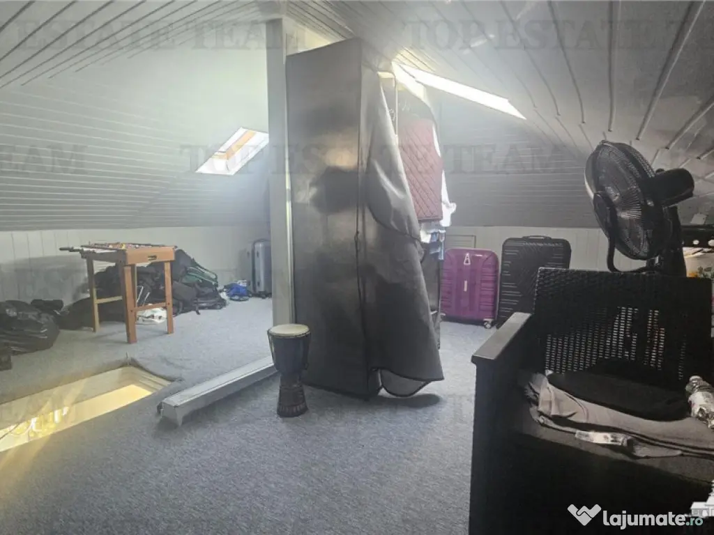 Vila lux 4 camere cu panouri solare in Chiajna 