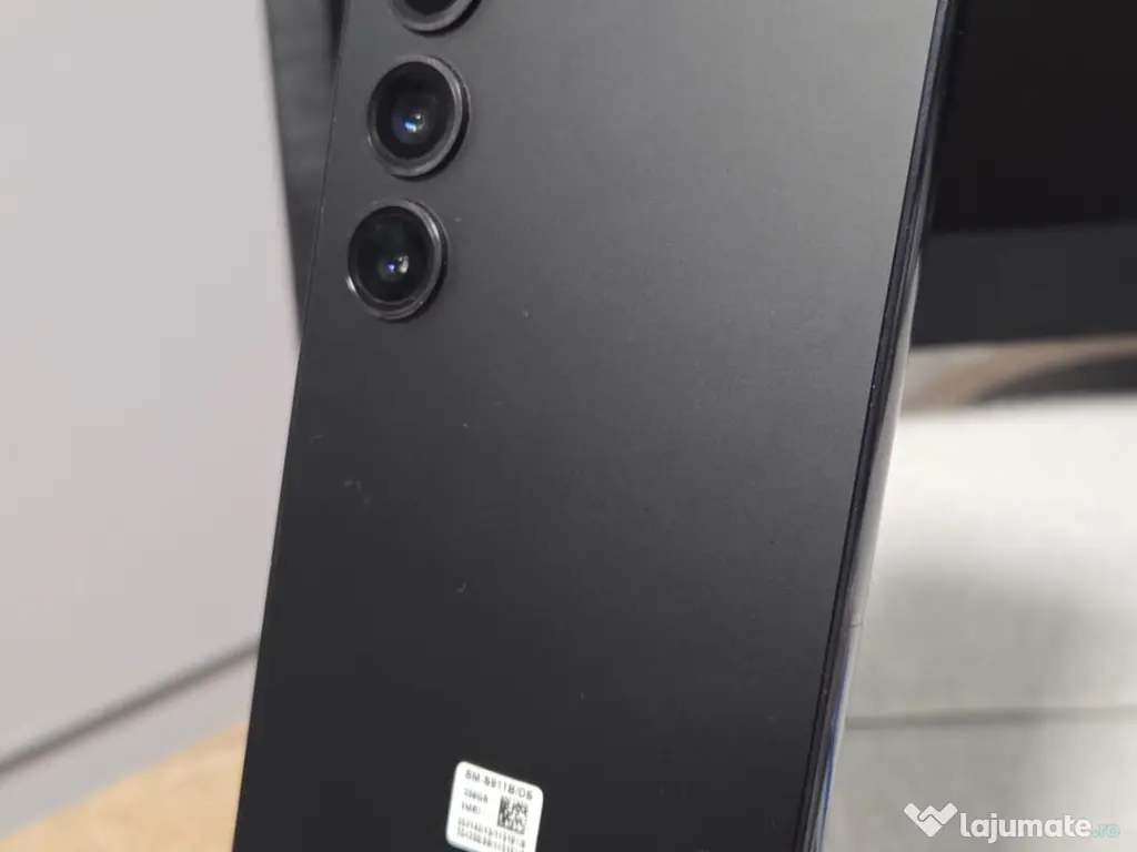 Samsung S23, 8/256, stare f buna