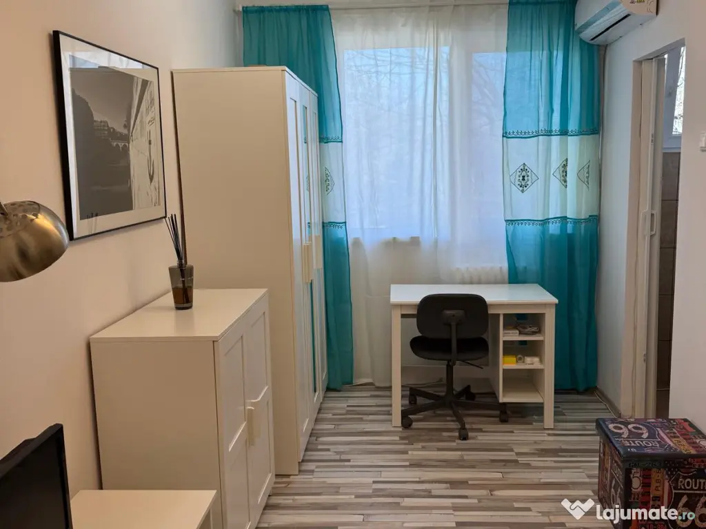 Garsoniera de inchiriat 