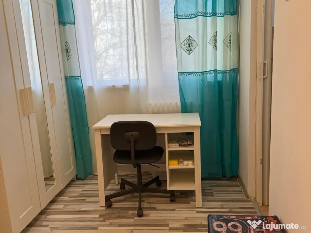 Garsoniera de inchiriat 