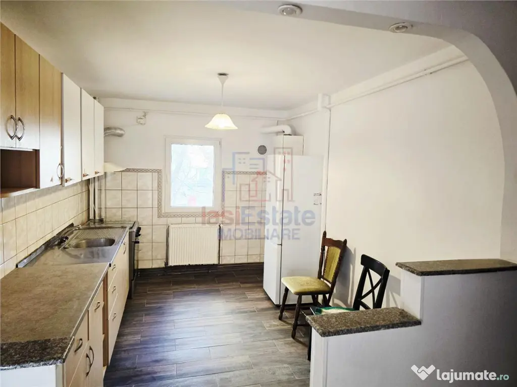 Apartament cu 4 camere de inchiriat in Nicolina-etaj 1 