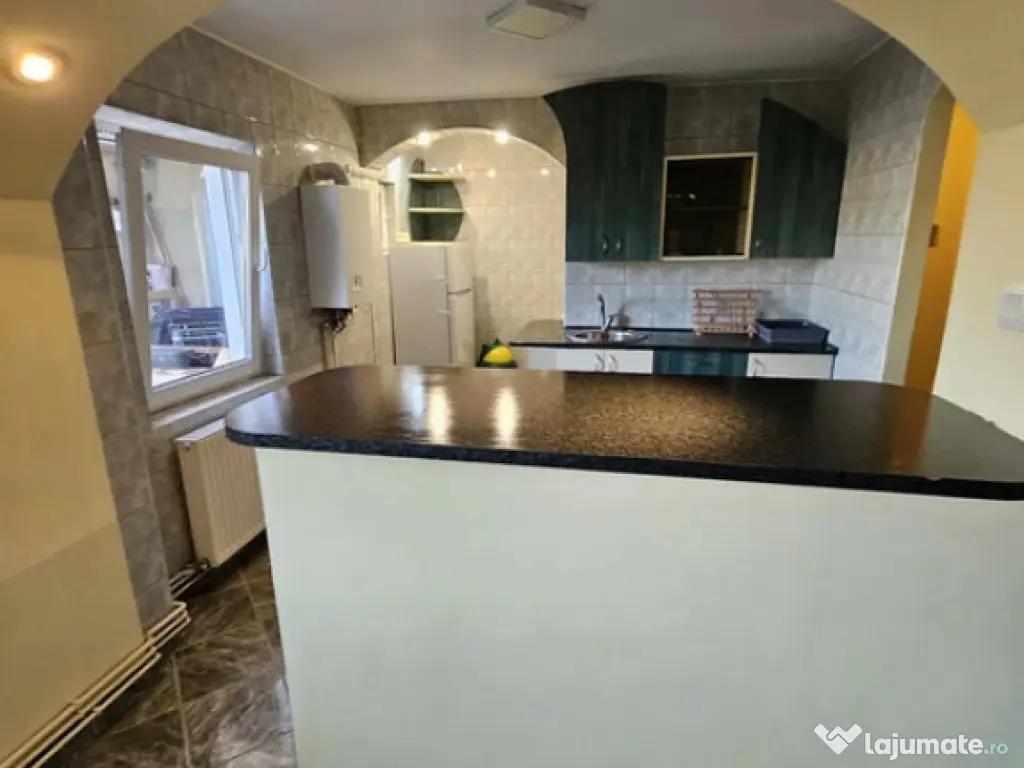 Apartament 2 camere, decomandat - Centrul nou 