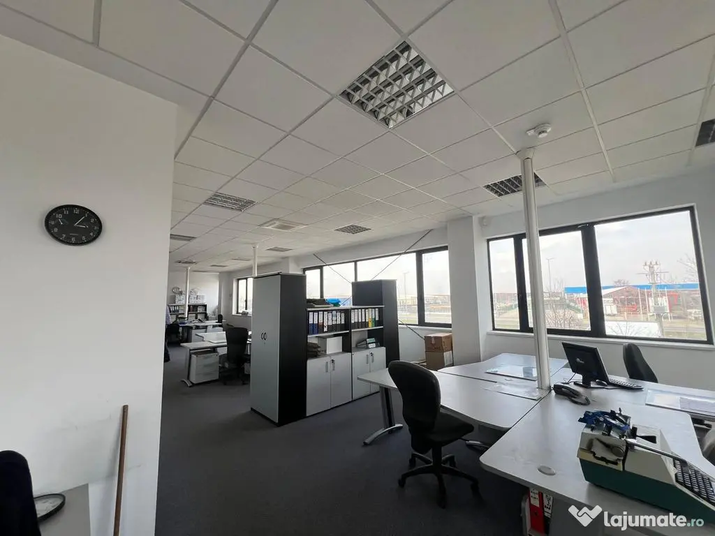 Spatiu industrial de depozitare si productie 2400 mp Sos....