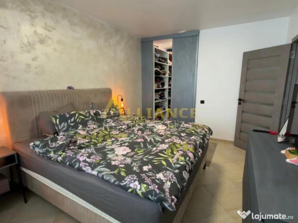 Apartament 3 camere 112 mp-etaj 1-Sector 4 