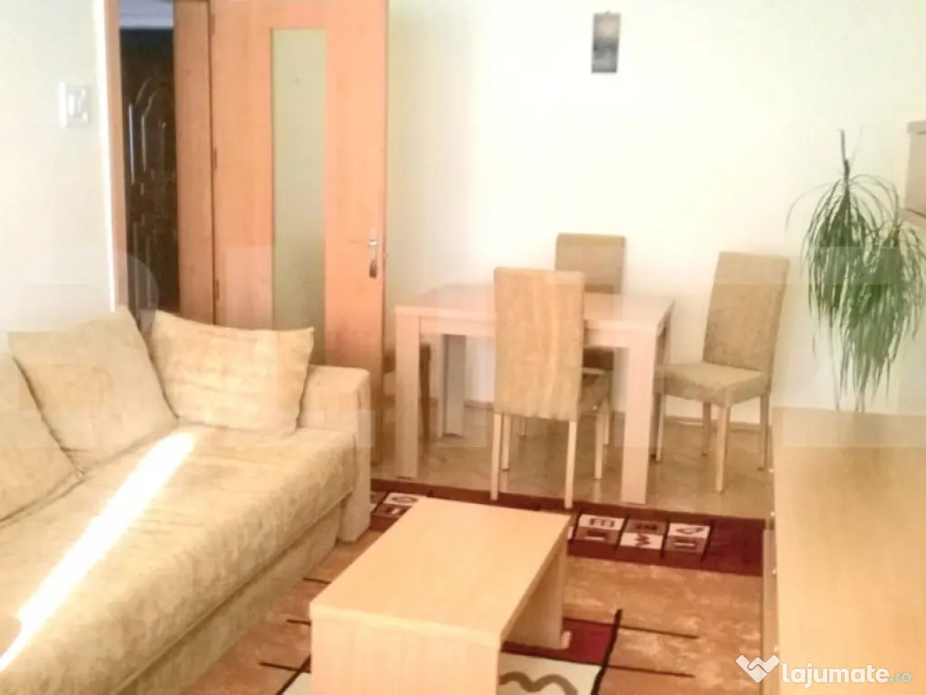 Apartament 3 camere Cetatii, decomandat