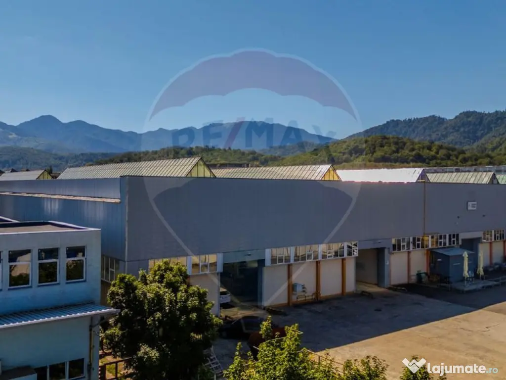 2 tronsoane hala |2 poduri rulante 10/18 T, Parcare, Prod... 