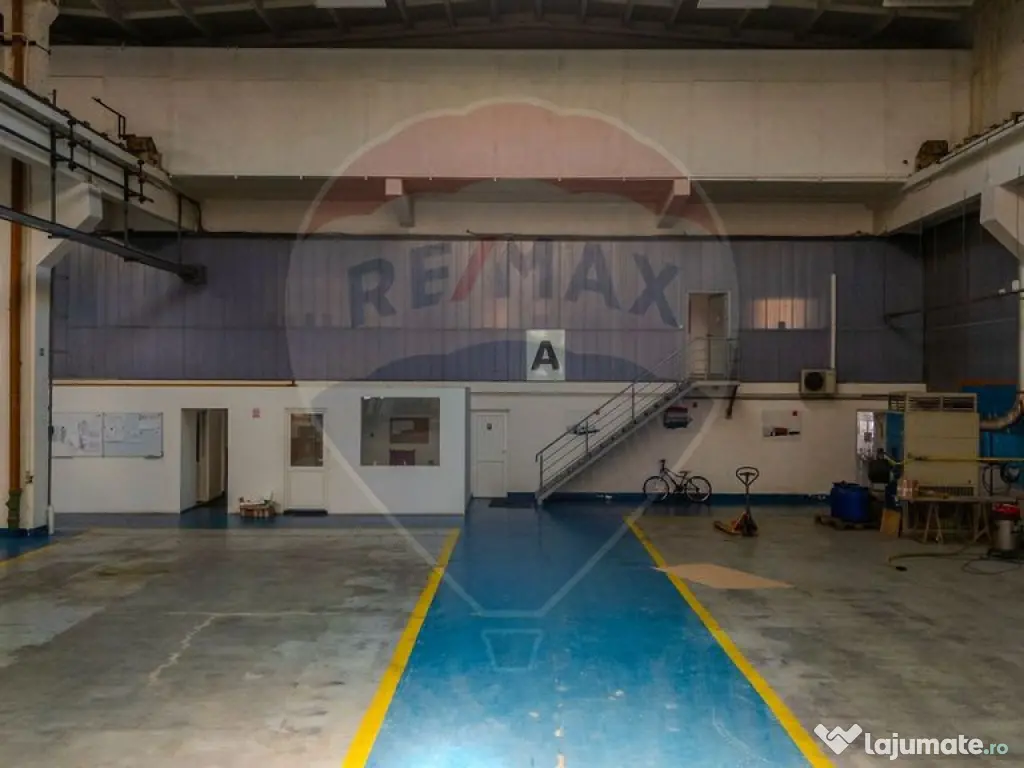 2 tronsoane hala |2 poduri rulante 10/18 T, Parcare, Prod... 