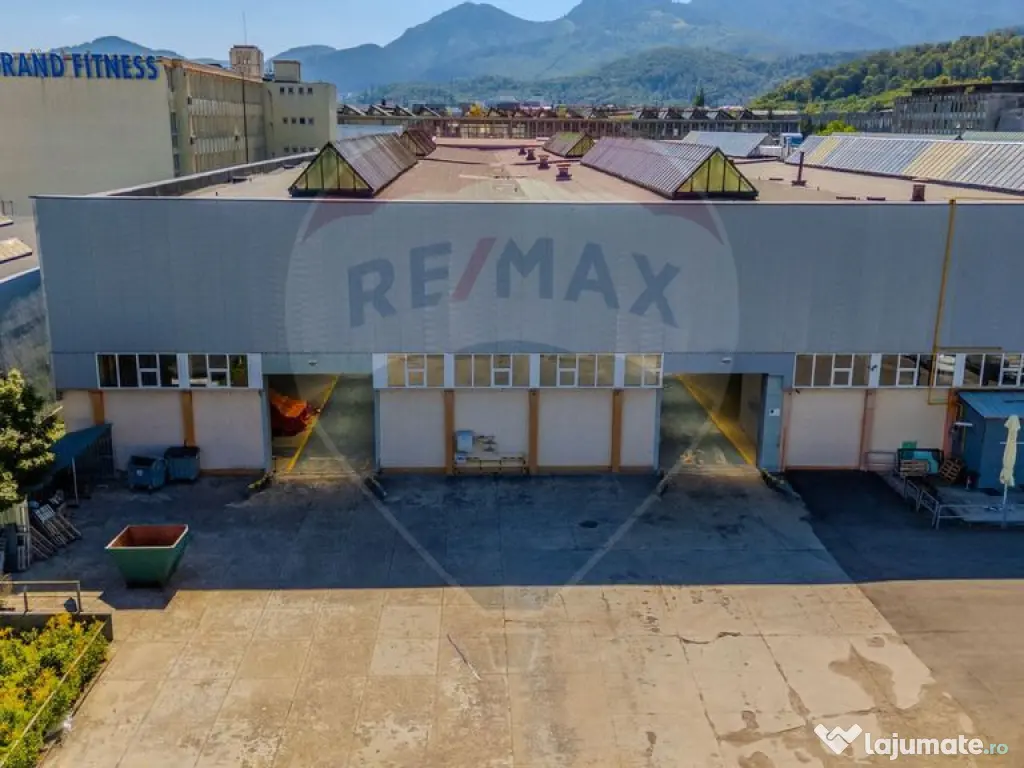 2 tronsoane hala |2 poduri rulante 10/18 T, Parcare, Prod... 