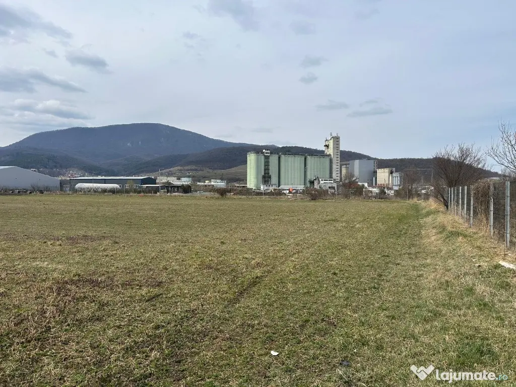 Terenuri imprejmuite si supravegheate video, de inchiriat! 