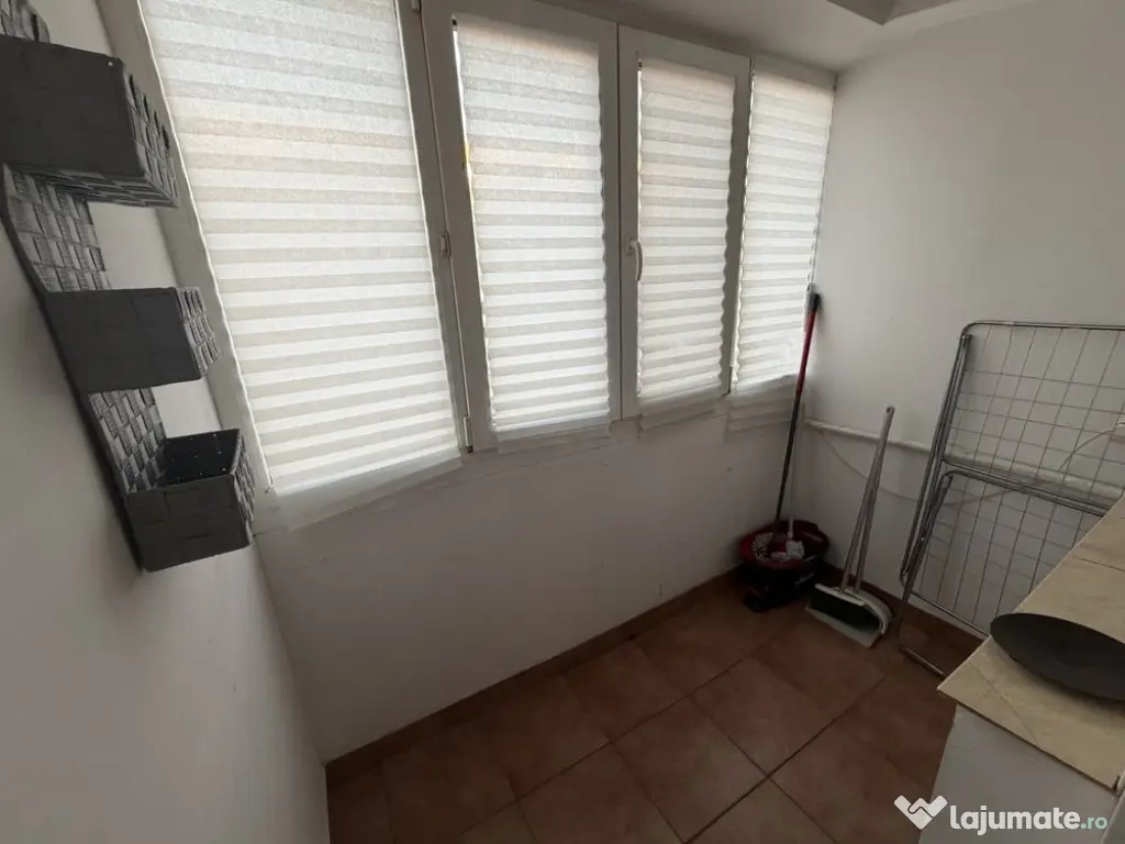 Dristor baba novac etaj 6