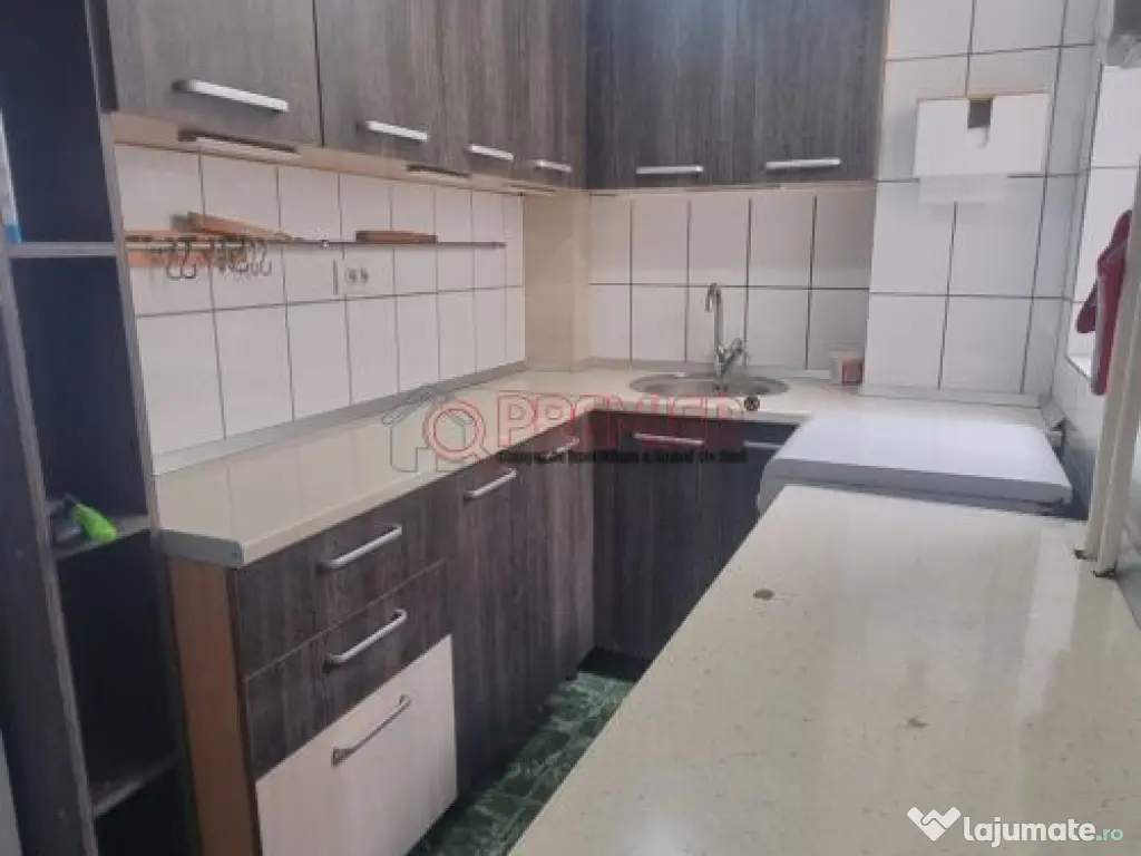 Apartament 2 camere Sector 4 - Straja 