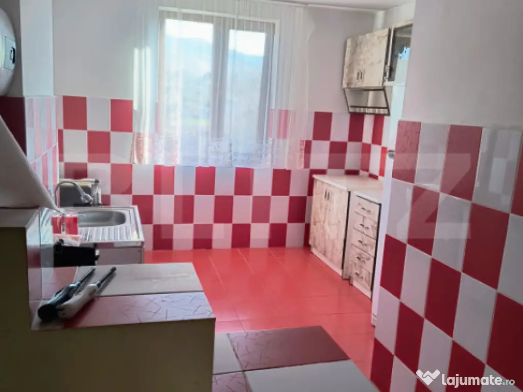 Apartament spațios 3 camere, 90 mp, Panticeu – ideal pent