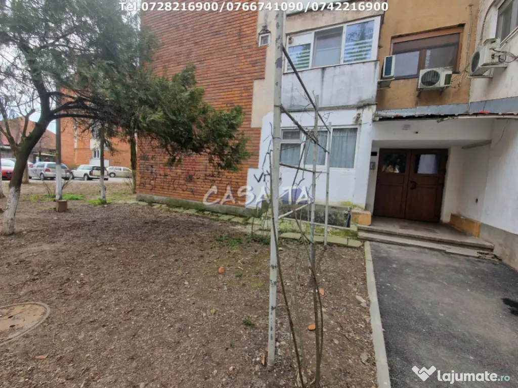 Apartament 3 camere, situat în Târgu Jiu, Str. Nicolae Bă 