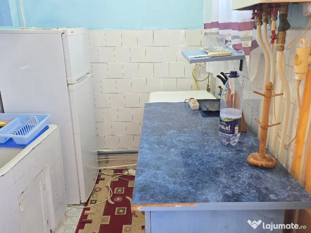 Inchiriez apartament 2 camere in Deva, zona Dacia, mobilat, utilat