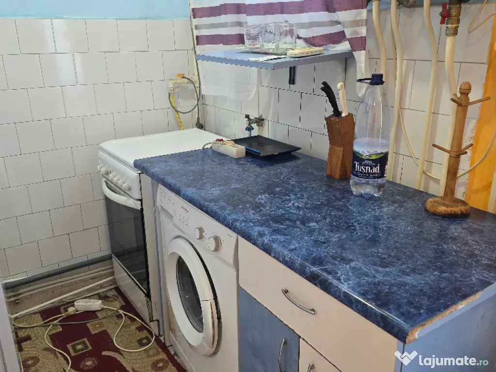 Inchiriez apartament 2 camere in Deva, zona Dacia, mobilat, utilat