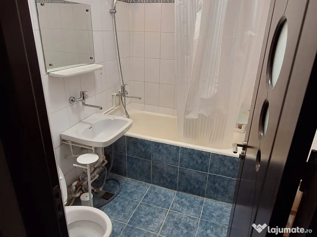 Apartament 3 camere Calea București -Craiova