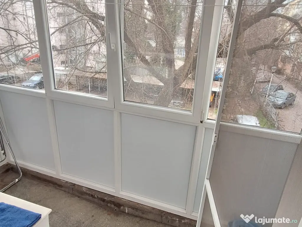 Apartament 3 camere Calea București -Craiova