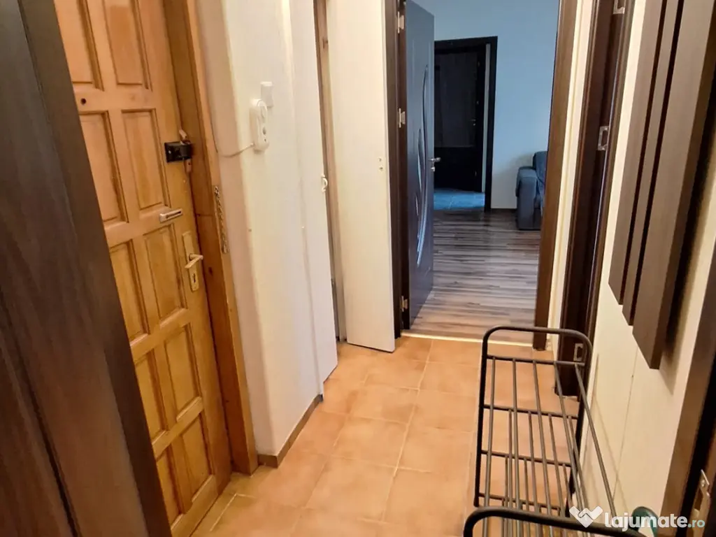 Apartament 3 camere Calea București -Craiova