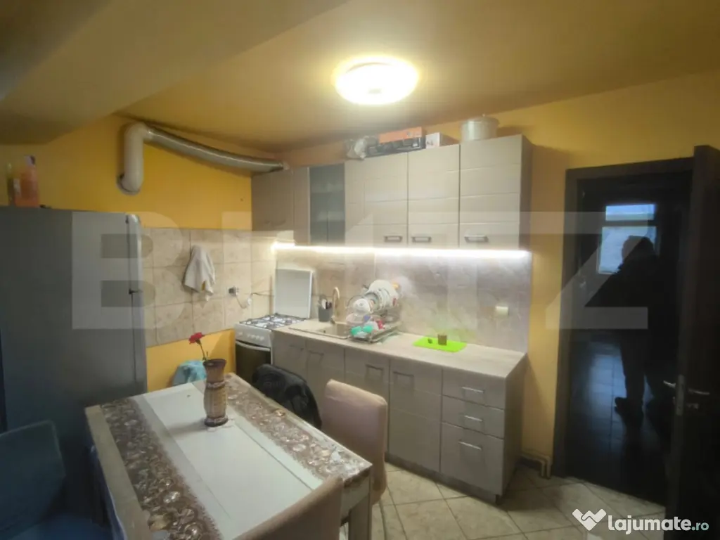 Casa P+1, 150 mp, teren 1300 mp, Pielesti