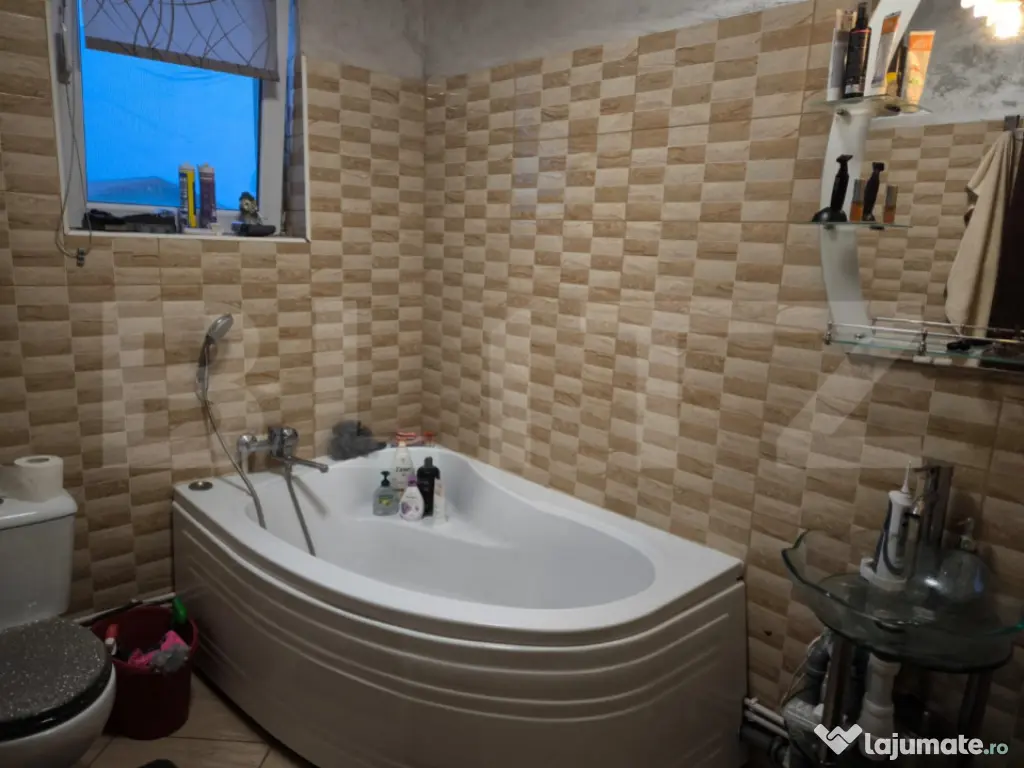 Casa P+1, 150 mp, teren 1300 mp, Pielesti