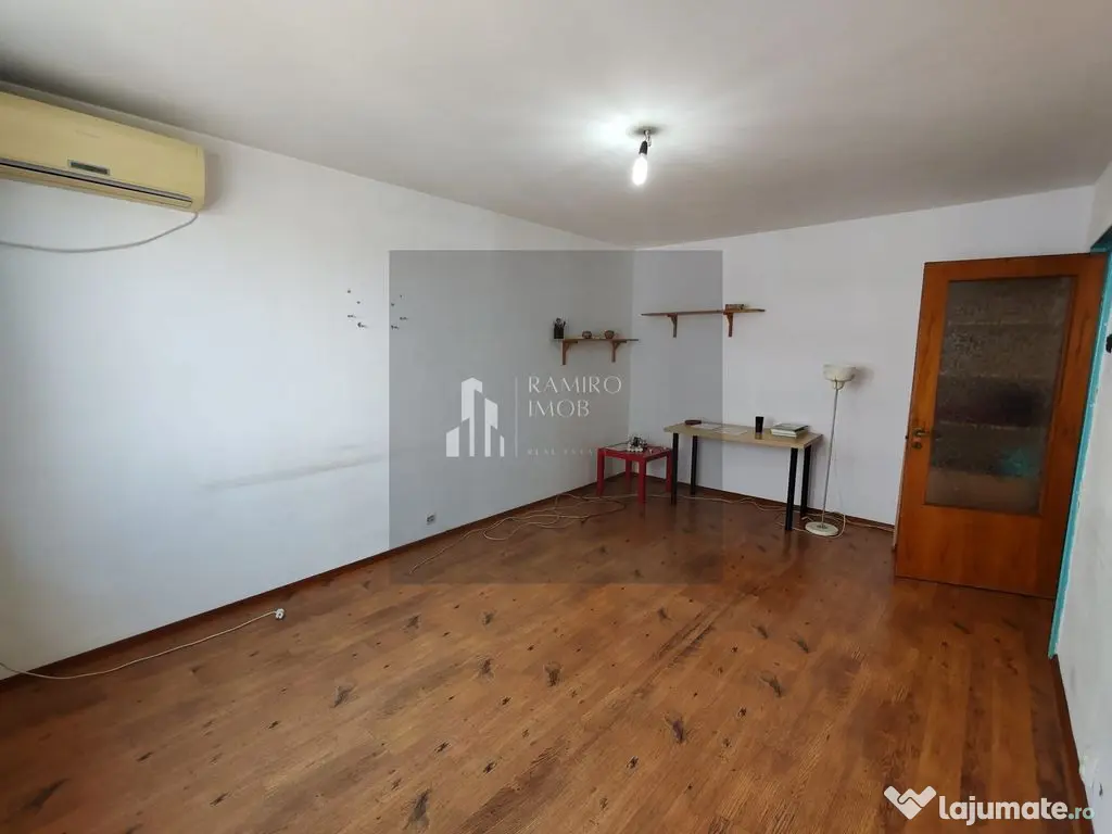 APARTAMENT 2 CAMERE, SECTOR 3, OZANA, DE RENOVAT 