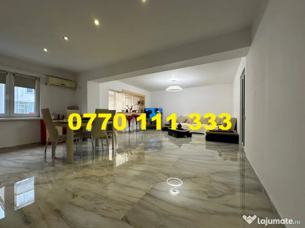 - Apartament 3 camere, zona Buzaului (B-uri), etaj 1. 