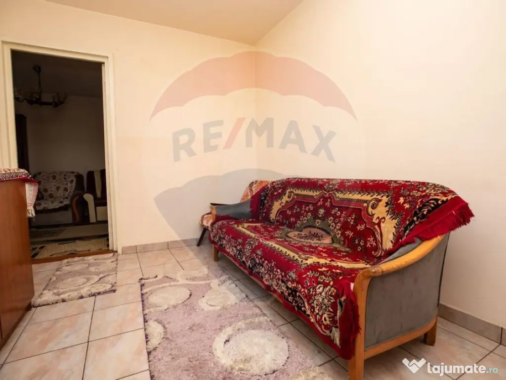 Apartament cu 2 camere de închiriat în zona Fortuna 