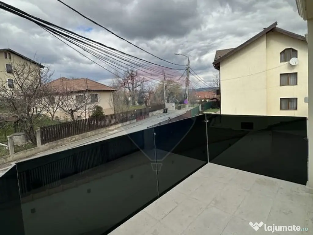 Vilă exclusivistă de închiriat în Andrei Mureșanu