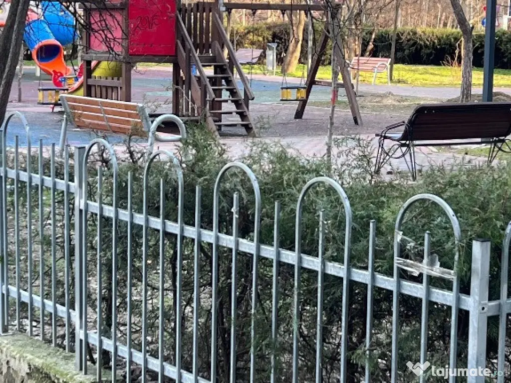 Vând apartament 2 camere 