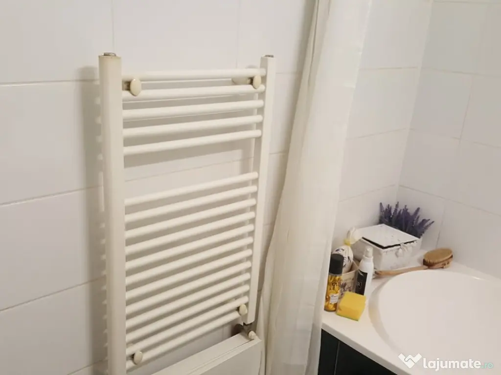 Inchiriez ap 2 camere, decomandat, 53 mp , Targu Mures, str. Gloriei, 490 euro 