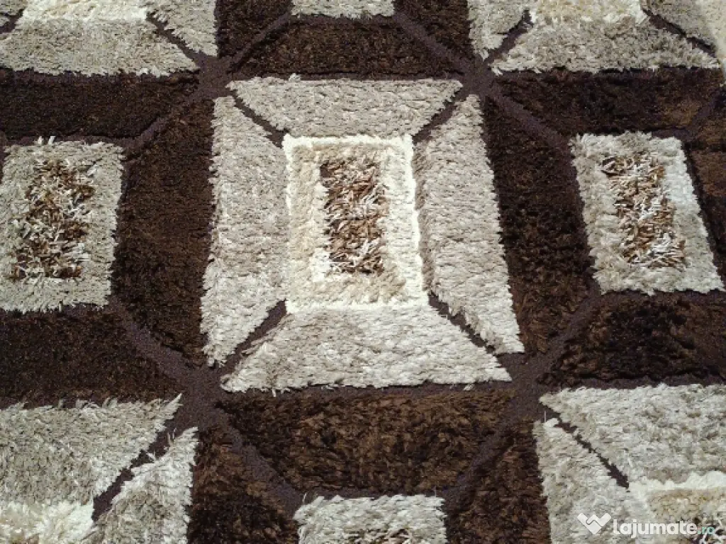 Covor modern,elegant si frumos 