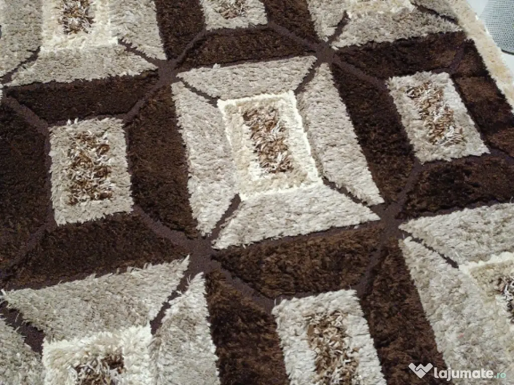 Covor modern,elegant si frumos 