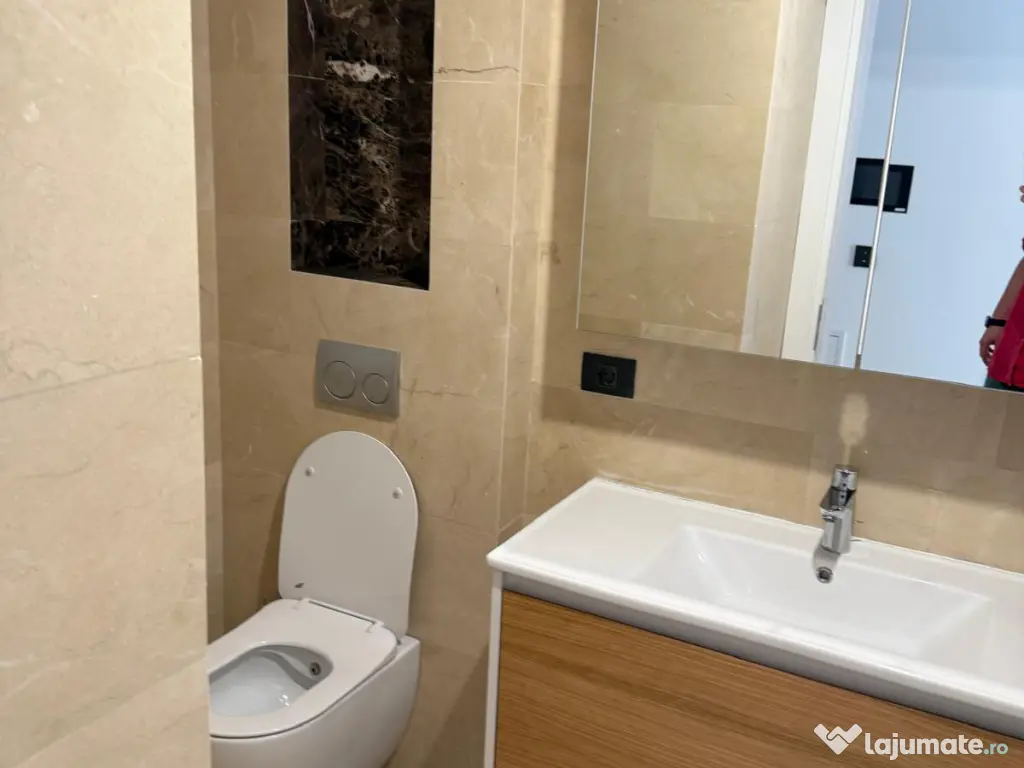 3 Camere, 2 Bai, Terasa, Parcare, Mobilat, Utilat, Pe Plaja, Faleza Nord, 2025 