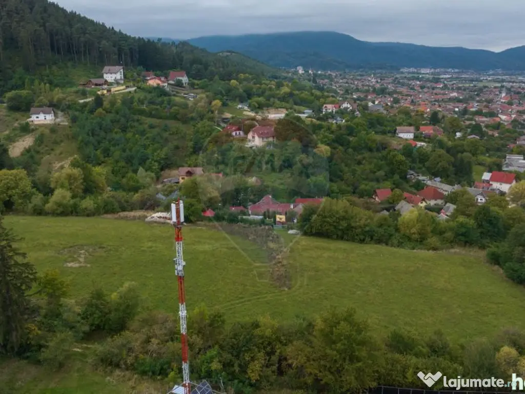 Proiect autorizat (AC) pentru constructia a 6 vile indivi... 