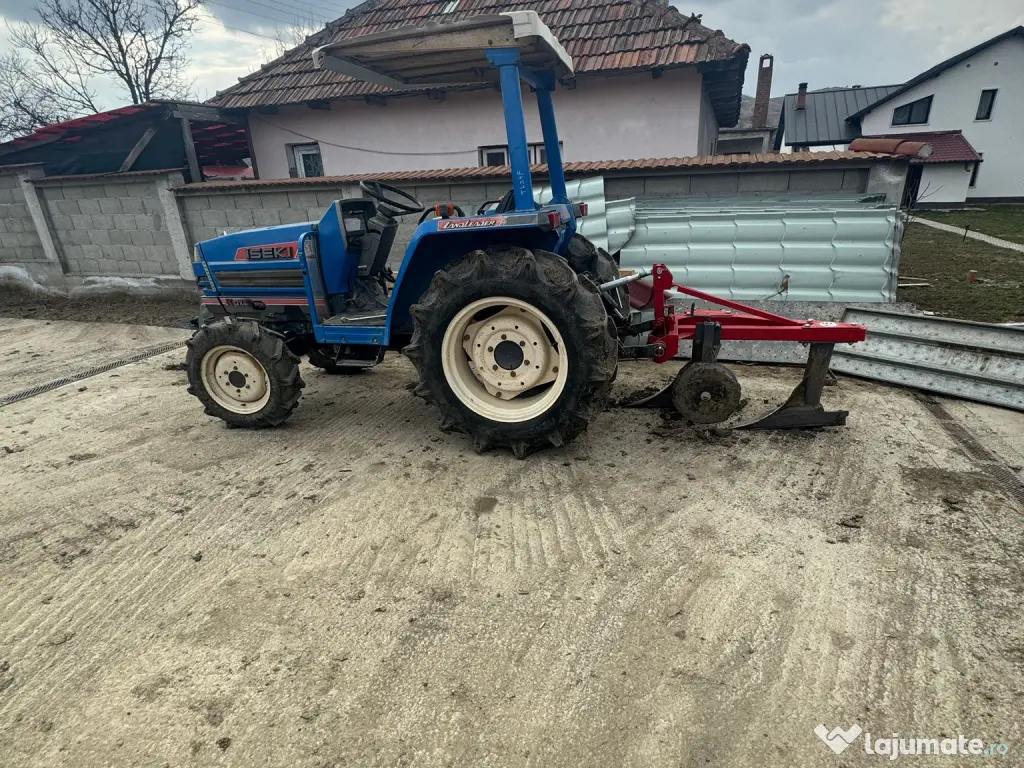 Tractor de vânzare 