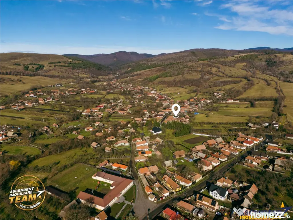 FILM! Casa si anexe, pe domeniu de 6.221mp, livada pomi fru 