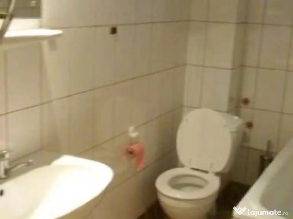 Vând apartament 2 camere decomandat ultracentral Ploiești 