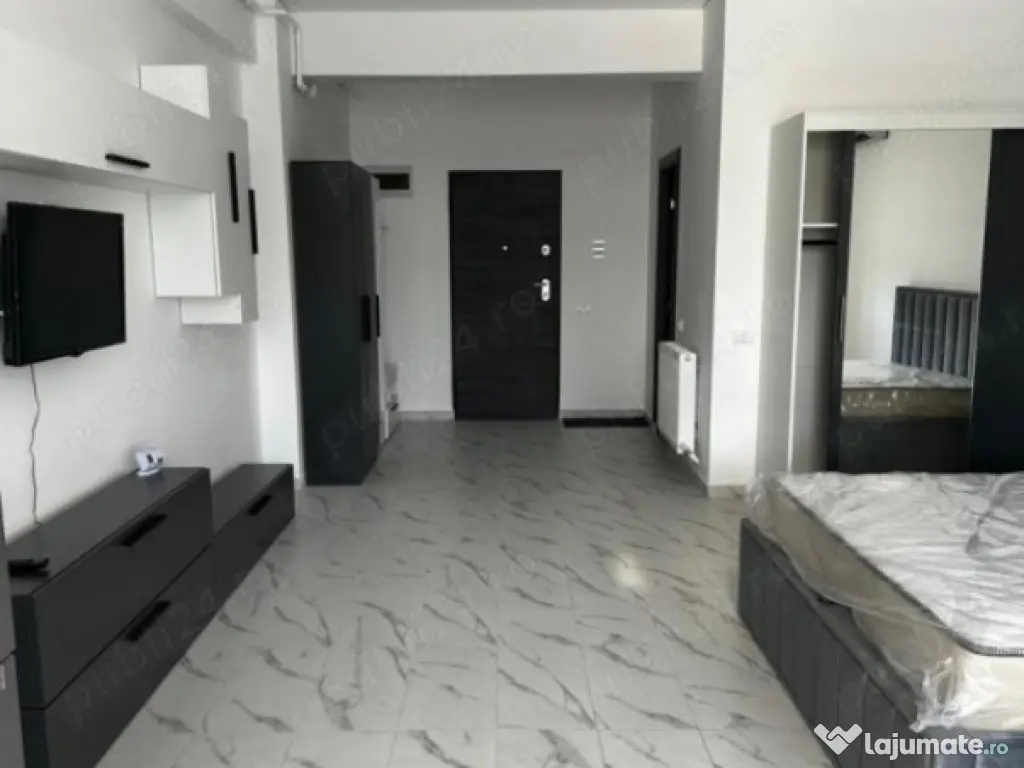 Garsoniera Hanul cu Peste Stefan Building 