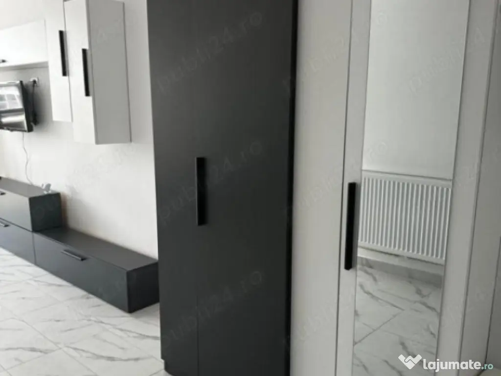 Garsoniera Hanul cu Peste Stefan Building 