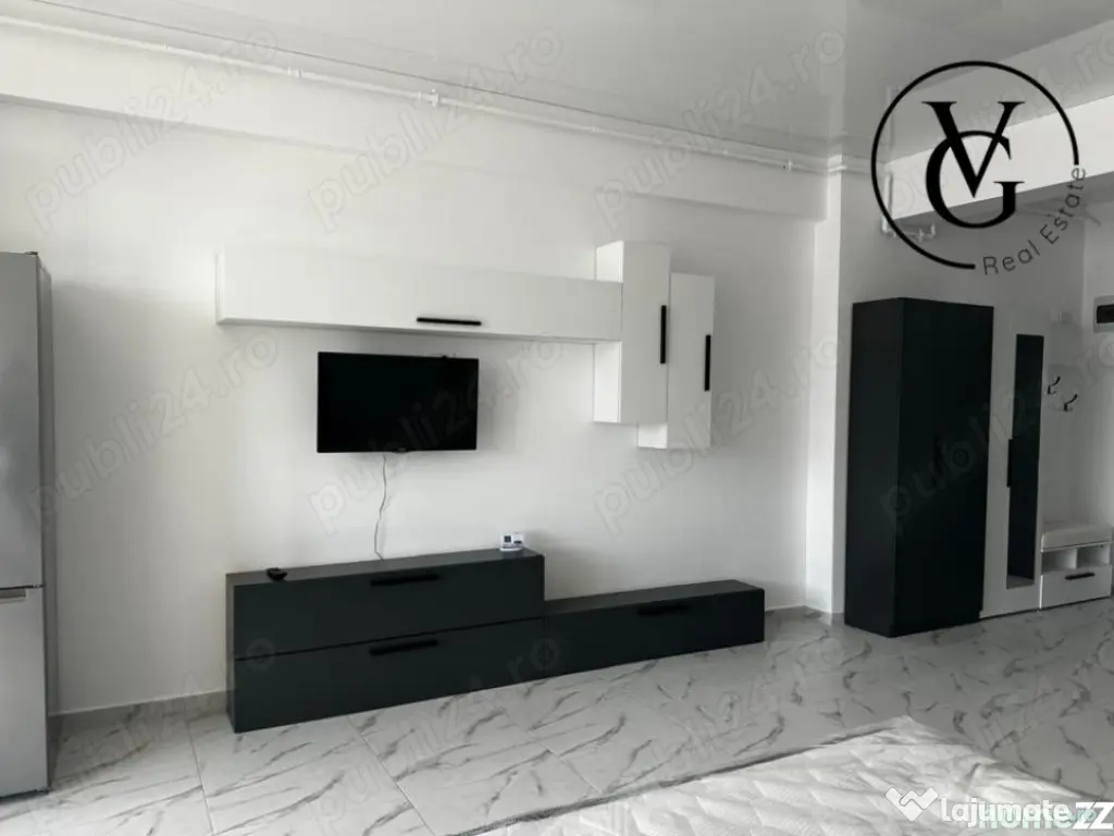 Garsoniera Hanul cu Peste Stefan Building 