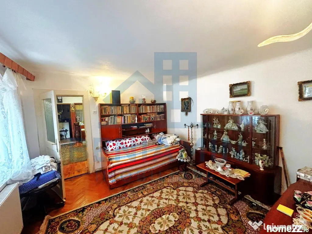 Casa-Central-Brasov-Sitei-Universitate-125mp-curte-280mp-... 